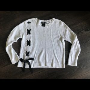 United States Sweaters white knit with Black tie